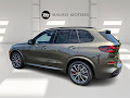 2025 BMW X5 M60i