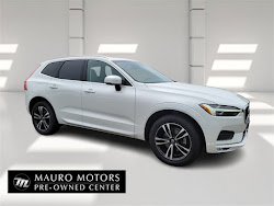 2021 Volvo XC60 T5 Momentum