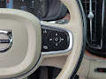 2021 Volvo XC60 T5 Momentum