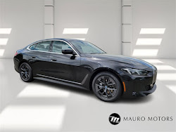 2025 BMW i4 xDrive40