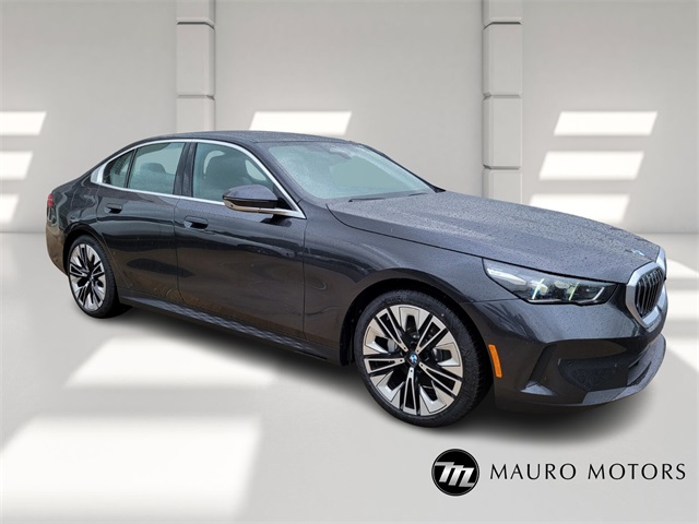 2026 BMW 5 Series 530i xDrive