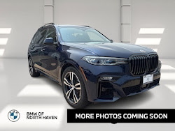 2022 BMW X7 M50i