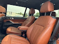 2022 BMW X7 M50i
