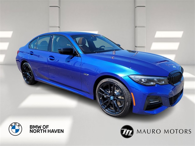 2022 BMW 3 Series 330e xDrive
