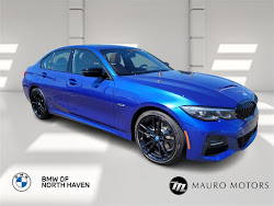 2022 BMW 3 Series 330e xDrive