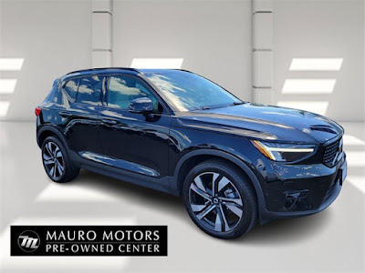 2024 Volvo XC40