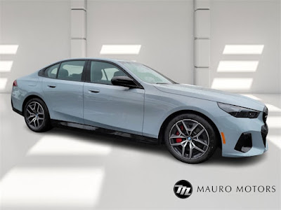 2025 BMW i5
