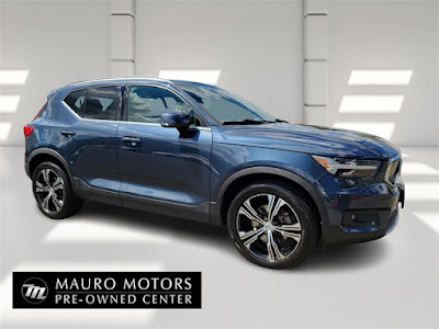 2020 Volvo XC40