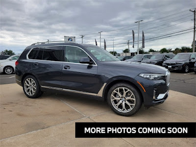 2021 BMW X7