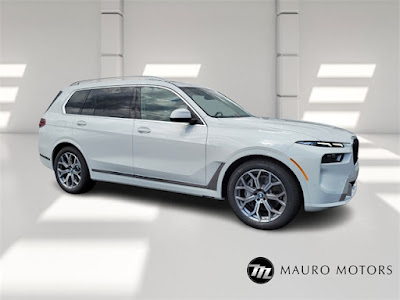 2026 BMW X7