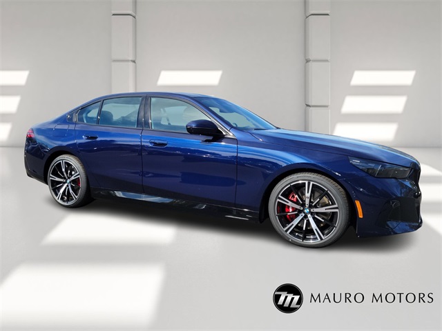 2026 BMW 5 Series 550e xDrive