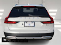 2022 Volvo V90 Cross Country B6