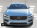 2022 Volvo V90 Cross Country B6