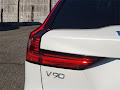2022 Volvo V90 Cross Country B6