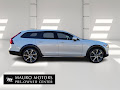 2022 Volvo V90 Cross Country B6