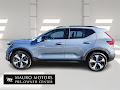 2023 Volvo XC40 B5 Plus Dark Theme