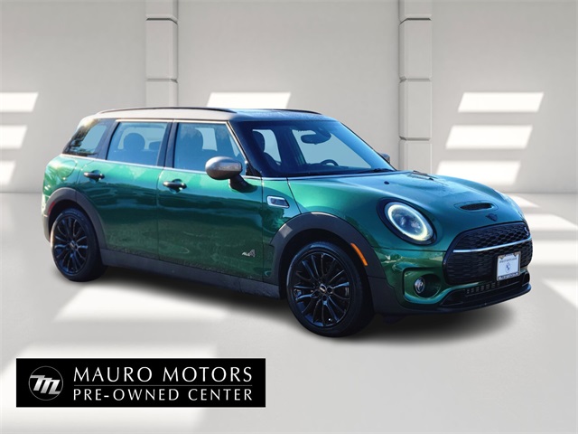 2022 MINI Cooper S Clubman Signature