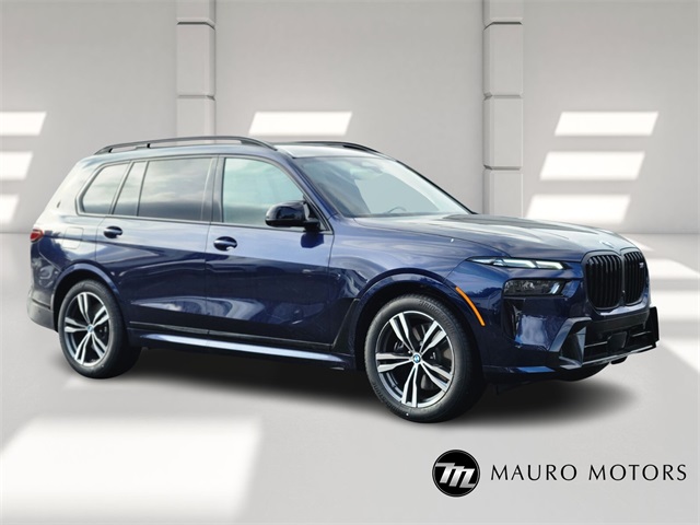2026 BMW X7 M60i