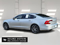 2018 Volvo S90 T5 Momentum