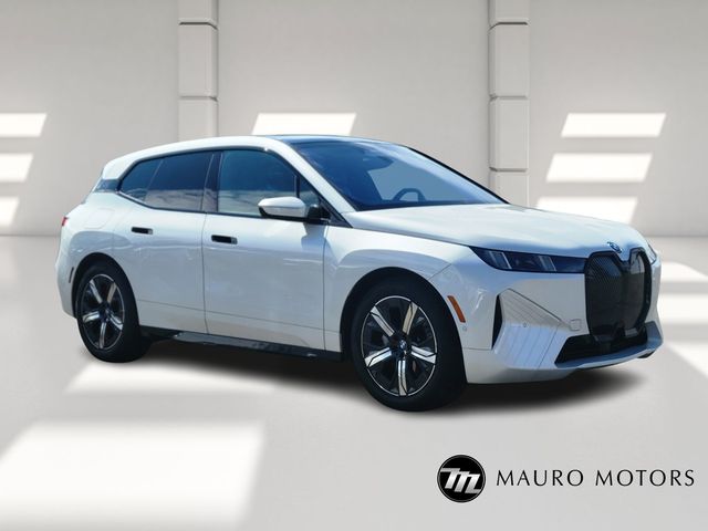 2026 BMW iX xDrive45