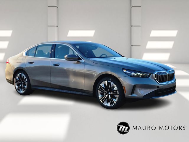 2026 BMW 5 Series 530i xDrive