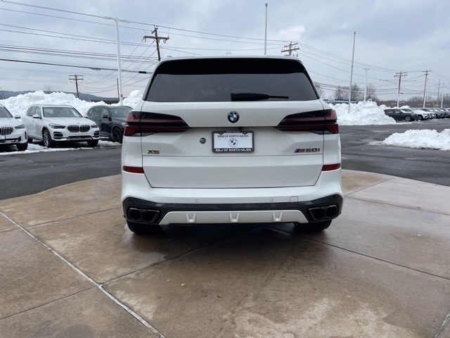 2025 BMW X5 M60i