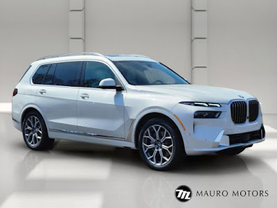 2026 BMW X7