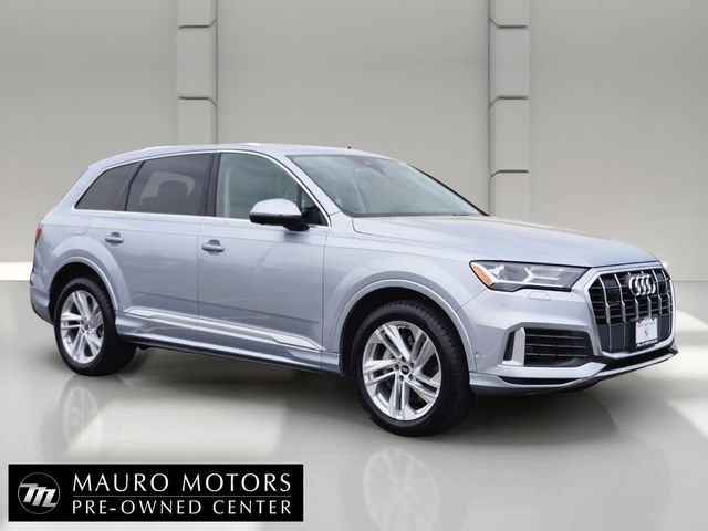 2023 Audi Q7 55 Premium Plus