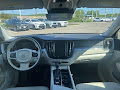 2020 Volvo XC60 T5 Momentum