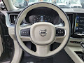 2020 Volvo XC60 T5 Momentum