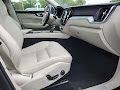2020 Volvo XC60 T5 Momentum