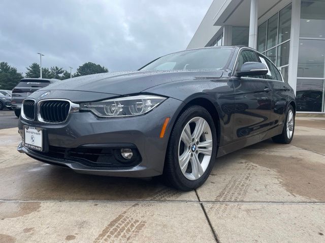 2018 BMW 3 Series 330i xDrive
