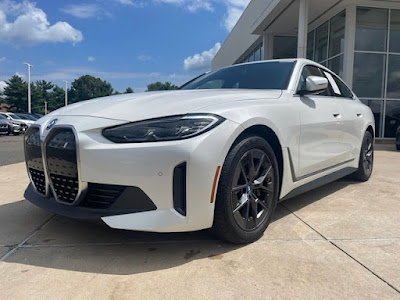 2023 BMW i4