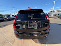 2017 Volvo XC90 T6 R-Design